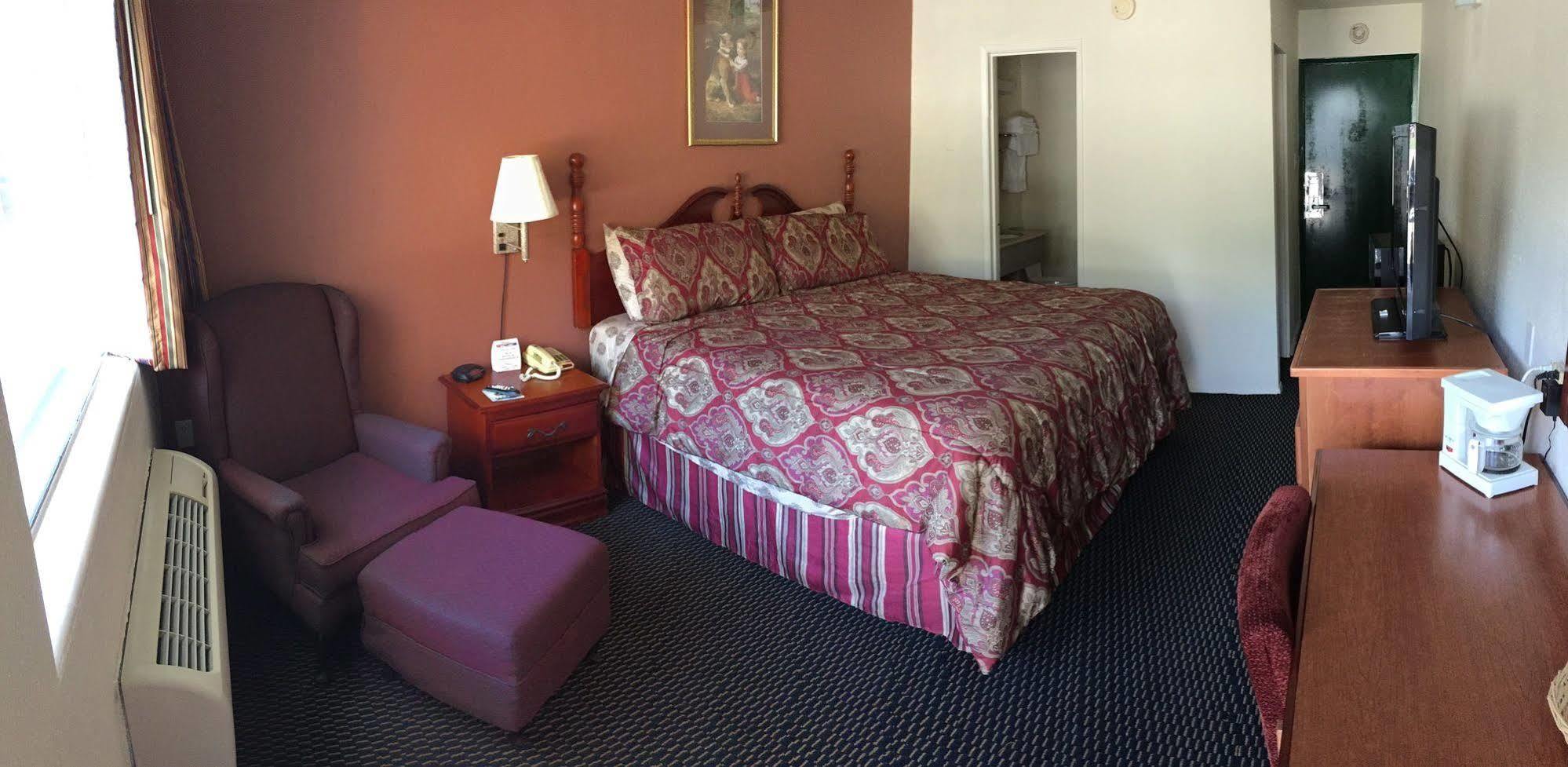 Scottish Inns Tupelo Exterior photo
